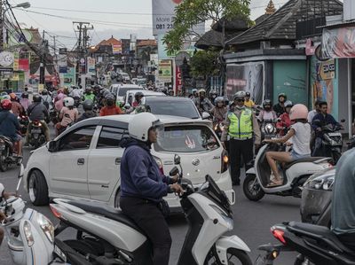 Suasana Kawasan Canggu Bali Dipenuhi Pemotor