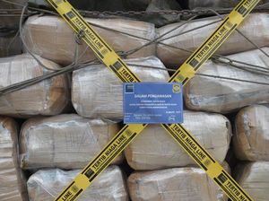 Bea Cukai Sulbagsel Ungkap 2 Titik Rawan Penyelundupan Pakaian Bekas Impor Bea Cukai Sulbagsel Ungkap 2 Titik Rawan Penyelundupan Pakaian Bekas Impor