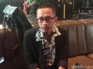 Suara Aming Usai Tampilan Barunya yang Lebih Alim Jadi Sorotan Suara Aming Usai Tampilan Barunya yang Lebih Alim Jadi Sorotan
