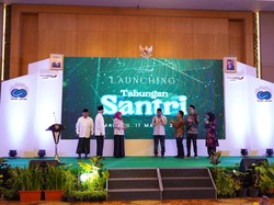 Garap Potensi Ekonomi Syariah, Bank Jatim Launching Tabungan Santri