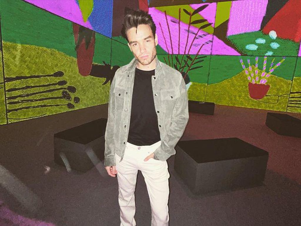 Penampilan Terbaru Liam Payne Bikin Syok Fans, Diduga Lakukan Perawatan Ini Penampilan Terbaru Liam Payne Bikin Syok Fans, Diduga Lakukan Perawatan Ini