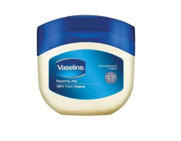 Produk pelembab dari Vaseline.