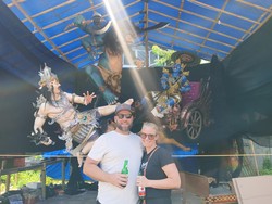 Saat Bule Aussie Dibuat Takjub Oleh Ogoh-ogoh di Bali