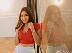 Anggy Novia Jaga Mata Selama Puasa, Nggak Kuat Lihat yang Manis Apalagi Cowok Anggy Novia Jaga Mata Selama Puasa, Nggak Kuat Lihat yang Manis Apalagi Cowok