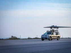 Gokil! Drone Canggih Iran Bisa Meluncur dari Bak Mobil Pikap Toyota Tundra