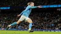 Dilansir dari Squawka, Erling Haaland sudah cetak 42 gol di seluruh ajang sejauh ini. Itu termasuk, 28 gol di Liga Inggris dan 10 gol di Liga Champions (Reuters)