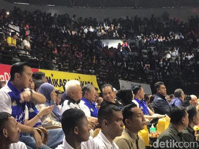 Momen Chairul Tanjung dan SBY Nonton Final Proliga 2023 di Jogja