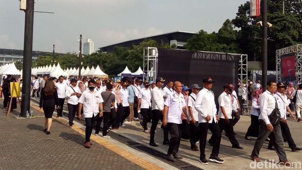 Lalu lintas di kawasan Sudirman. (Ilham/detikcom)