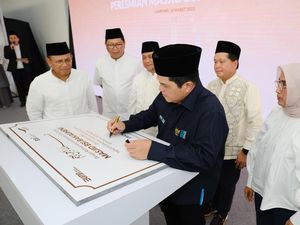 Lihat Lagi Momen Erick Thohir Resmikan Masjid di Bakauheni