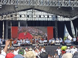 Megawati hingga Luhut Hadiri Pertemuan Kades di GBK