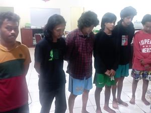 5 Mahasiswa Ditetapkan Tersangka Buntut Bentrokan Antar Fakultas Unhas 5 Mahasiswa Ditetapkan Tersangka Buntut Bentrokan Antar Fakultas Unhas