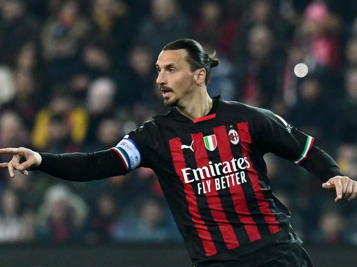 UDINE, ITALY - MARCH 18: Zlatan Ibrahimovic of AC Milan reacts during the Serie A match between Udinese Calcio and AC Milan at Dacia Arena on March 18, 2023 in Udine, Italy. (Photo by Alessandro Sabattini/Getty Images)