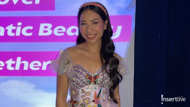 Acara Emina Auteentic Prom
