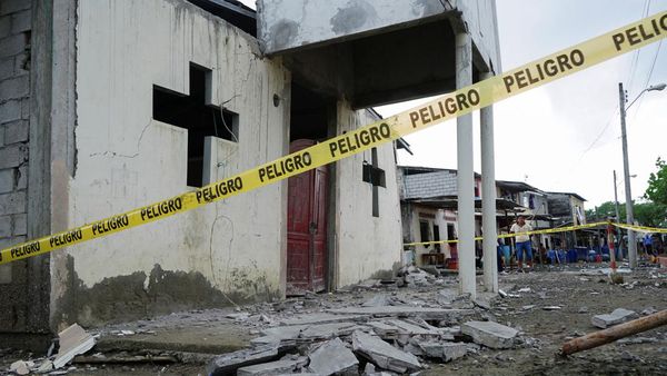 Begini Dampak Gempa M 6,8 di Ekuador