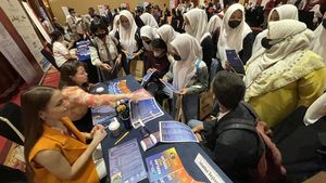 Berburu Perguruan Tinggi di Pameran Pendidikan Universitas Turki