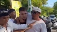 Bule Ngamuk Tantang Pecalang, Apa Gara-gara Pacarnya Dipegang?