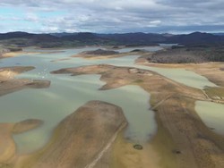Kondisi Danau Montbel di Prancis yang Kini Memprihatinkan