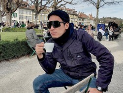 Pengakuan Desta Trauma Lihat Kamera