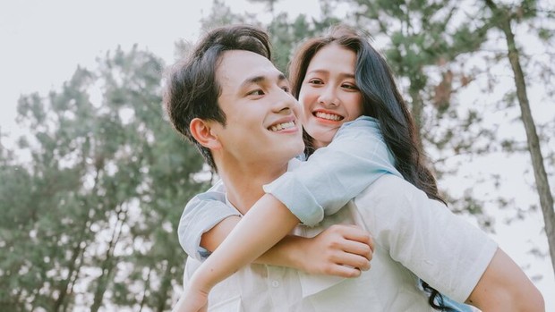 Ilustrasi/Foto: Freepik.com/timeimage Hubungan platonis vs hubungan romantis