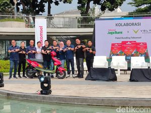 Beli atau Sewa Motor Listrik Volta Kini Bisa Dapat Kuota Telkomsel
