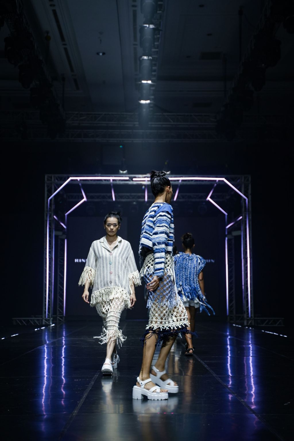 Koleksi desainer di Jakarta Auto Runway 2023