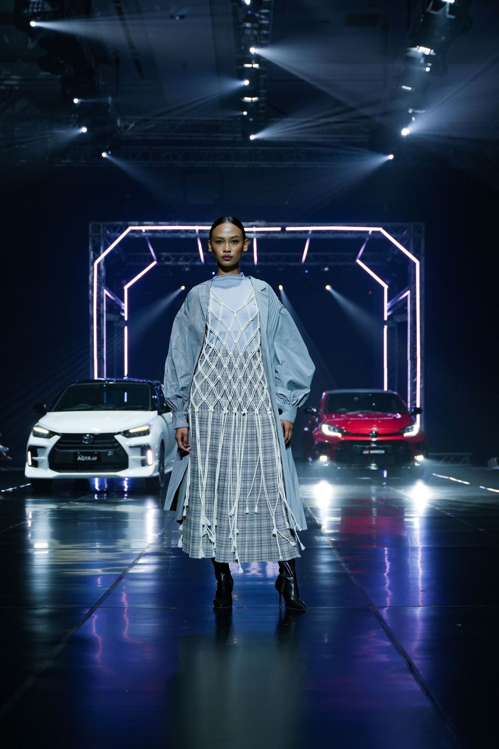 Koleksi desainer di Jakarta Auto Runway 2023