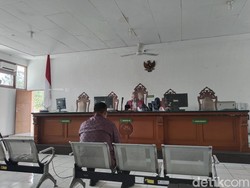 Eks Bupati Sunjaya Palak Duit Rekrutmen Honorer Cirebon Rp 2 M!