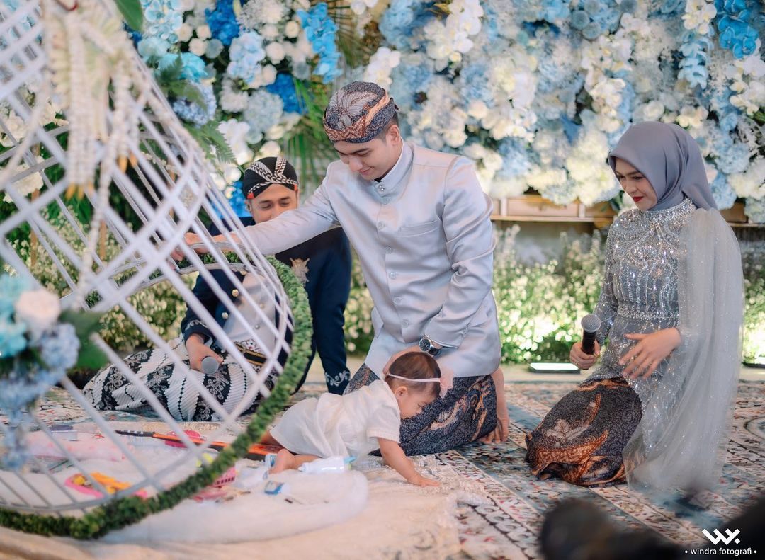 Momen Tedak Siten Moana