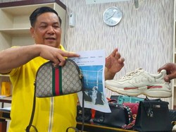 Sekda Riau Pamer Bukti Sepatu Gucci KW Istri, Ternyata Beda dengan yang Viral
