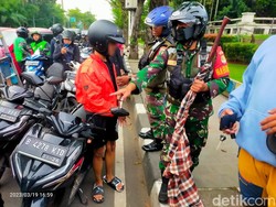 Ini Sertu Hartono, Babinsa yang Tangkap 3 Remaja Bawa Celurit Panjang