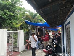 Suasana Rumah Duka Wanita Jogja Diduga Korban Mutilasi di Wisma Jakal