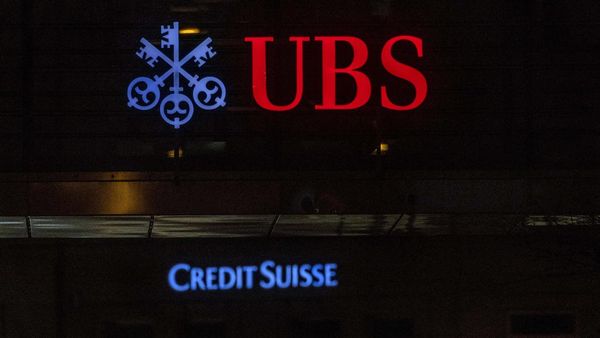 UBS Siap Akuisisi Credit Suisse yang Bermasalah