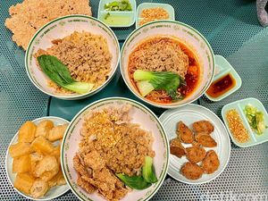 5 Tempat Makan Bakmi Modern yang Enak dan Bikin Nagih 5 Tempat Makan Bakmi Modern yang Enak dan Bikin Nagih