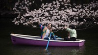 Biang Kerok Populasi Negeri Sakura Anjlok, Pasangan Jepang Kurang Romantis?