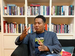 Bos PPI: Anies dan Warna Oranye Gerakan Rakyat untuk Gaet Pemilih PKS Bos PPI: Anies dan Warna Oranye Gerakan Rakyat untuk Gaet Pemilih PKS