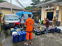 Polisi Tangkap 4 Warga Tangerang Timbun 1,35 Ton BBM Pertalite, Ini Modusnya