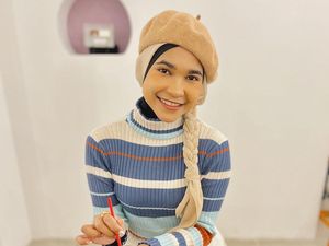 Mau Tebus Piala, Fatimah Sempat Diminta Nyanyi Oleh Petugas Bea Cukai Mau Tebus Piala, Fatimah Sempat Diminta Nyanyi Oleh Petugas Bea Cukai