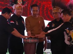 Jokowi Harap Papua Youth Creative Hub Ditiru Provinsi Lain