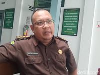 Berita Dan Informasi Sidang Bambang Tri Dan Gus Nur Di Solo Terkini Dan ...