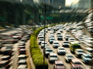 Lalin Tol Tangerang Arah Jakarta Macet di Sejumlah Titik Pagi Ini Lalin Tol Tangerang Arah Jakarta Macet di Sejumlah Titik Pagi Ini