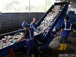 BNI-PUPR Keroyokan Bikin Bank Sampah di IKN