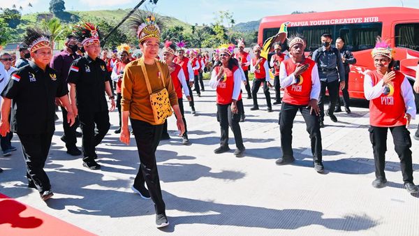 Momen Jokowi Resmikan Papua Muda Inspiratif di Jayapura