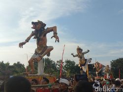Jawa Timur Top! Pawai Ogoh-ogoh di Malang Hingga Lamongan Digelar Meriah