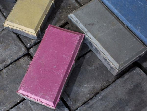 Peduli Lingkungan, Start-up Mesir Ini Ubah Sampah Jadi Paving Block