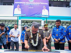 Wali Kota Tangsel Benyamin Resmikan Gedung Baru SDN Paku Alam 1
