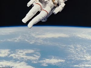 Astronaut Bisa Bertahan Berapa Lama di Luar Angkasa? Astronaut Bisa Bertahan Berapa Lama di Luar Angkasa?