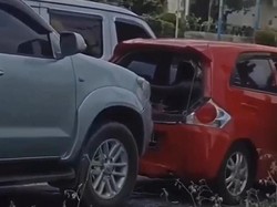 Tabrakan Beruntun di Palembang, Sejumlah Mobil  Rusak