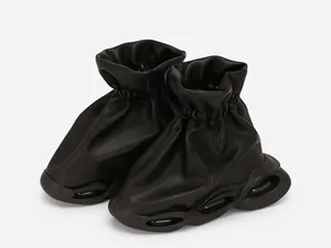 Dolce & Gabbana Rilis Sneakers Futuristik, Malah Disebut Mirip Kantong Sampah