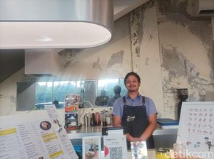 Kafe Paling Sunyi di Bekasi, Bisa Belajar Bahasa Isyarat Juga! Kafe Paling Sunyi di Bekasi, Bisa Belajar Bahasa Isyarat Juga!