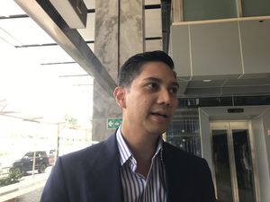 Koalisi Gerindra dan PKB Bakal Deklarasi Capres-Cawapres Sepaket Koalisi Gerindra dan PKB Bakal Deklarasi Capres-Cawapres Sepaket